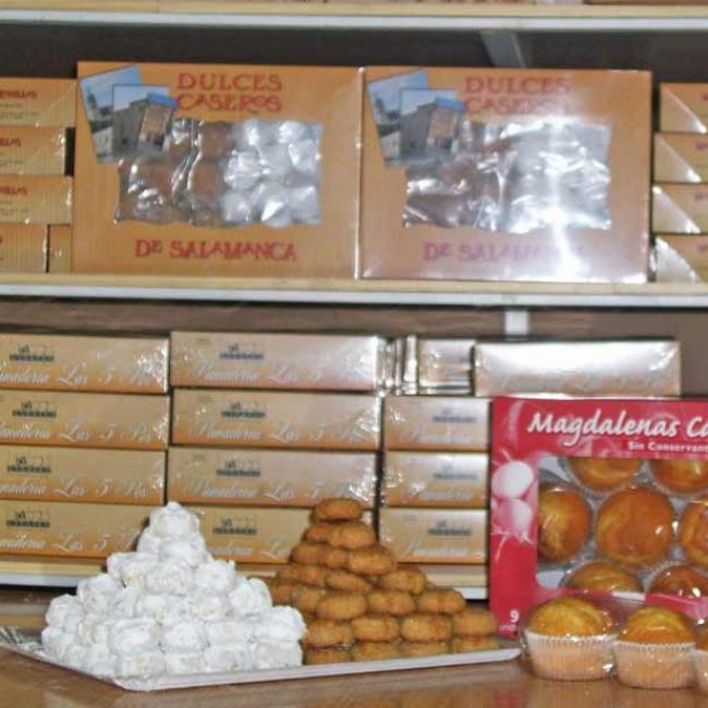 Comprar pastas y dulces típicos en Salamanca